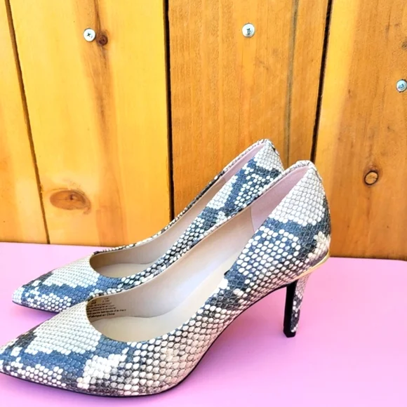 DKNY Randi Glossed Snake-effect Leather Pumps SZ 6 - Picture 6 of 16